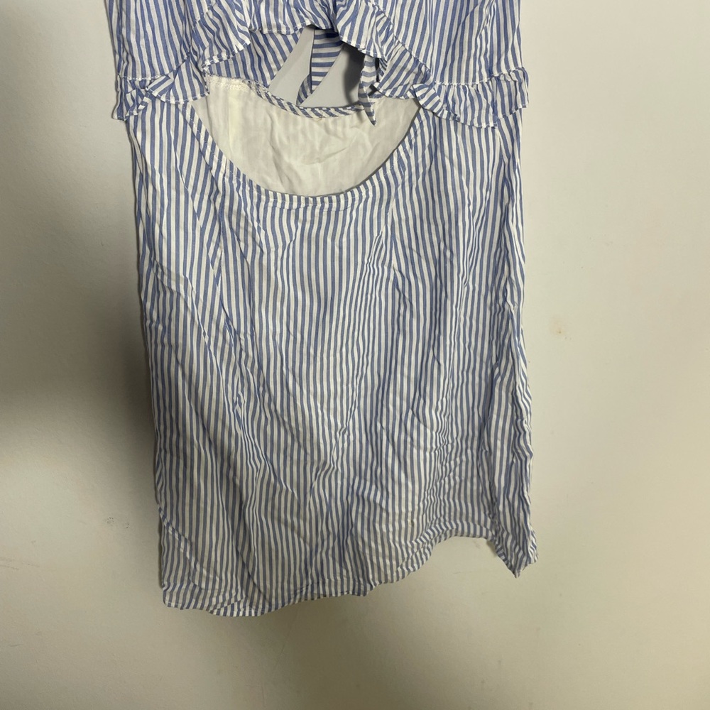 LULUS BLUE WHITE V-Neck Floral Skater Dress Mini Sleeveless - Picture 7 of 8